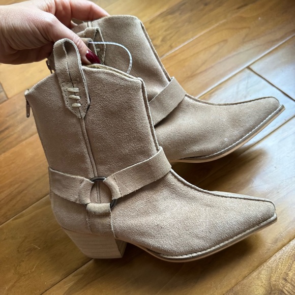 NWT MATISSE TOMBSTONE SUEDE COWBOY BOOT Sz 5 (no original box) - Picture 8 of 11